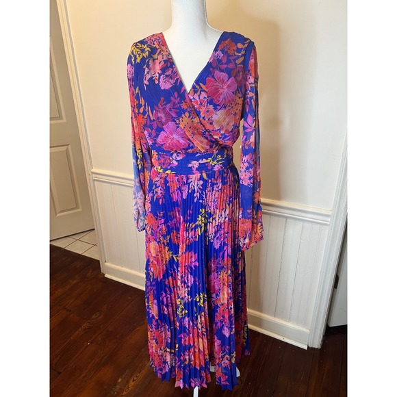 Sienna Blue Floral Pleated Maxi Dress Long Sleeve V-Neck Shimmer NWT chiffon 6 - Picture 2 of 12
